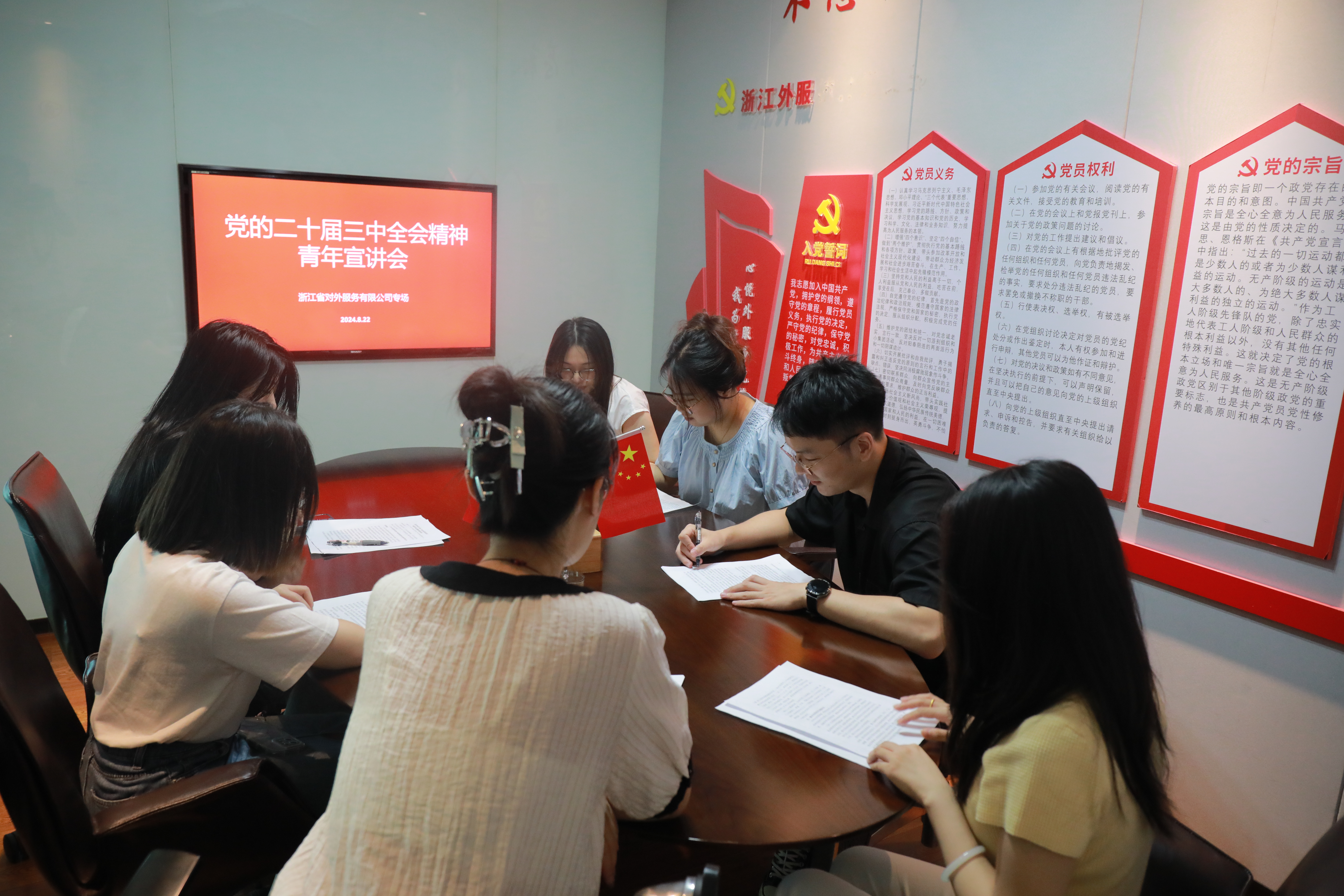 e8957cc1e13d577ca2150ea78dbee62.jpg e8957cc1e13d577ca2150ea78dbee62.jpg